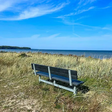 בית נופש Colourful Near Middelfart Voldby