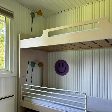 Colourful Near Middelfart בית נופש Voldby