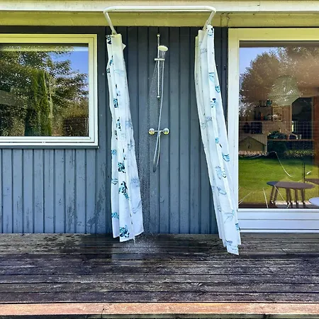 Colourful Near Middelfart בית נופש